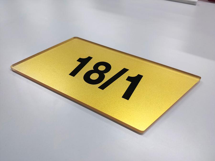 ป้ายบ้านเลขที่ และป้ายเลขที่ห้อง พิมพ์คมชัด ดีไซน์หรูหรา ทนทาน เหมาะสำหรับบ้าน อาคารชุด คอนโด และสำนักงาน