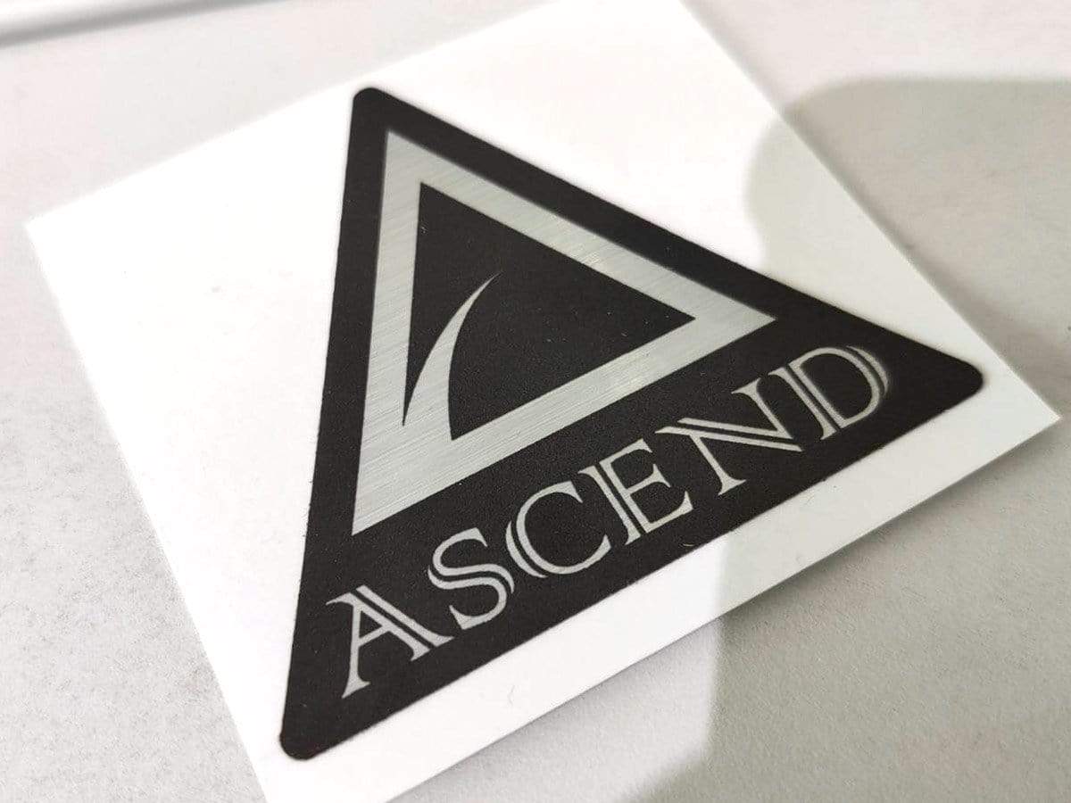 พิมพ์สกรีนยูวี รับสกรีนโลโก้ Print UV Inkjet งานพิมพ์คมชัด ทนทาน เหมาะสำหรับวัสดุหลากหลาย เช่น ไม้ โลหะ และอะคริลิค