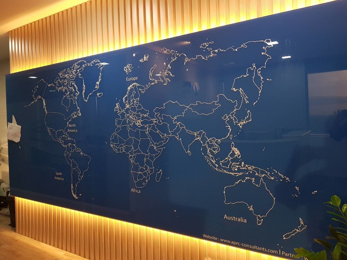 ป้ายแผนที่โลก World Map Board พิมพ์คมชัด รายละเอียดครบ ใช้สำหรับการศึกษา ตกแต่งสำนักงาน โรงเรียน และงานแสดงข้อมูล